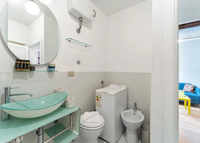 Unyca - Alfani Florence